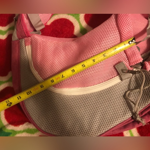 NWOT Pink Pet Sling Carrier - Picture 13 of 16